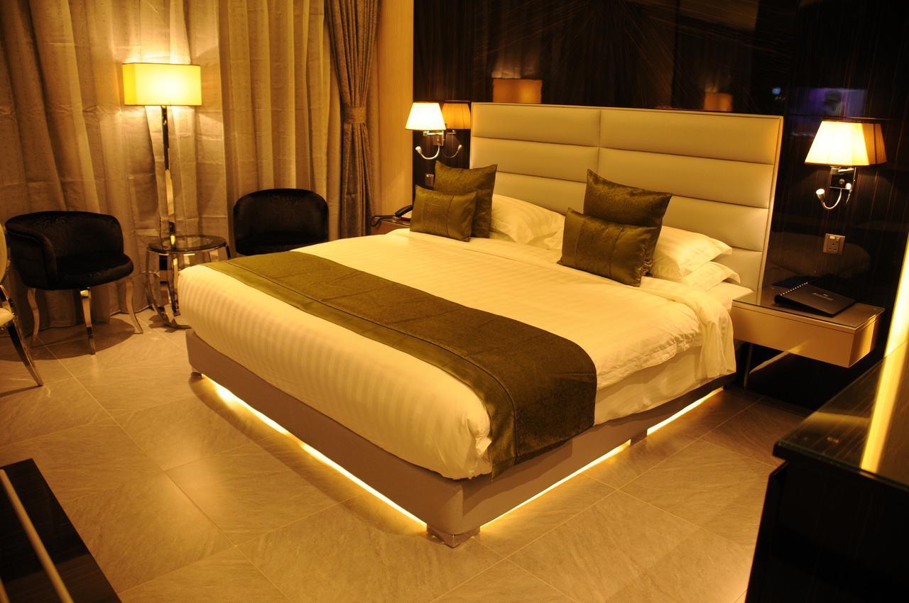 Frsan Palace Hotel Manamah Buitenkant foto